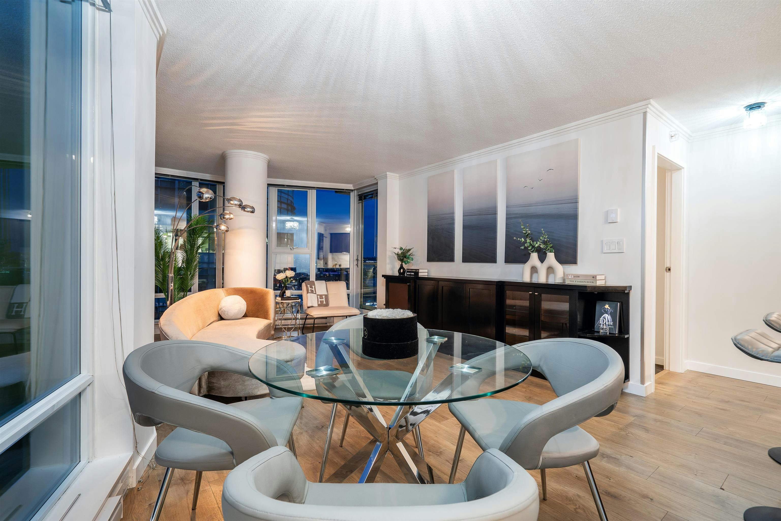 1208-111 W Georgia Street, Vancouver, BC, V6B 1T8 - 18