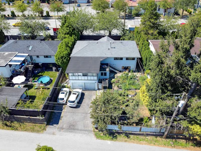 4560 Boundary Road - 4