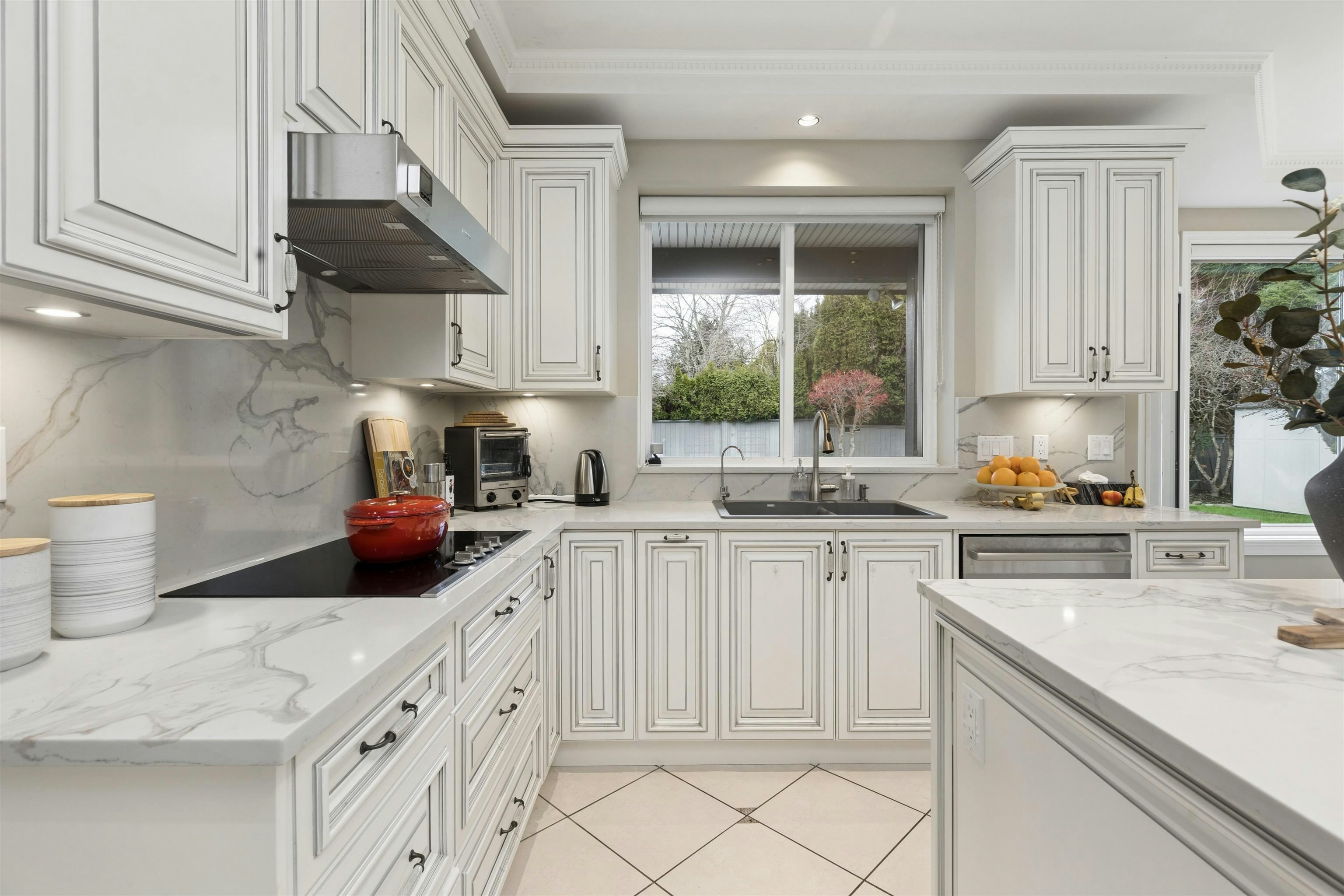 7371 Manning Court, Richmond, BC, V7A 4J3 - 10