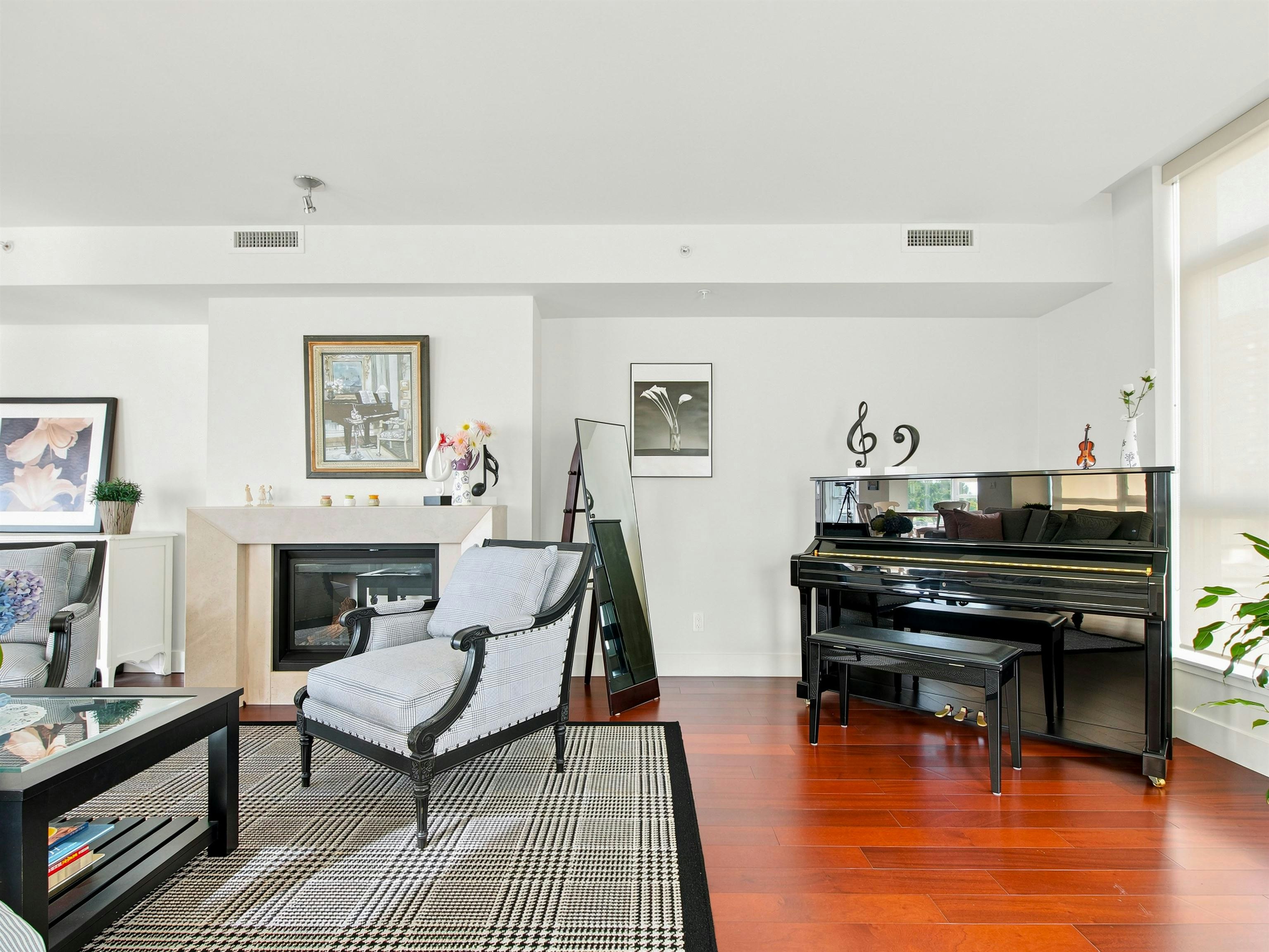 602-6080 Iona Drive - 5