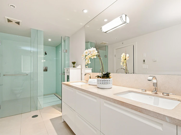 602-6080 Iona Drive, Vancouver, BC, V6T 0A4 - 15