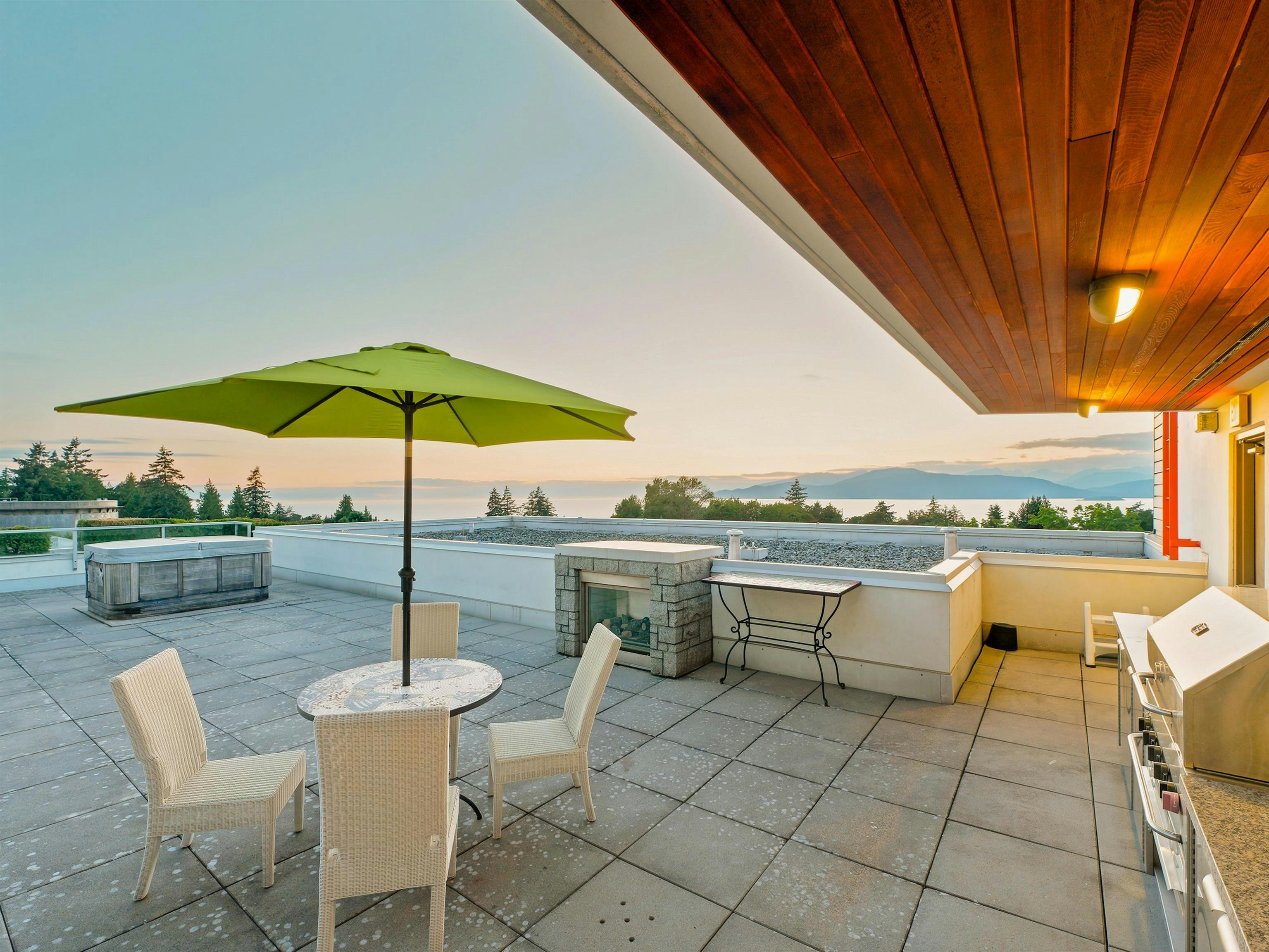 602-6080 Iona Drive, Vancouver, BC, V6T 0A4 - 36