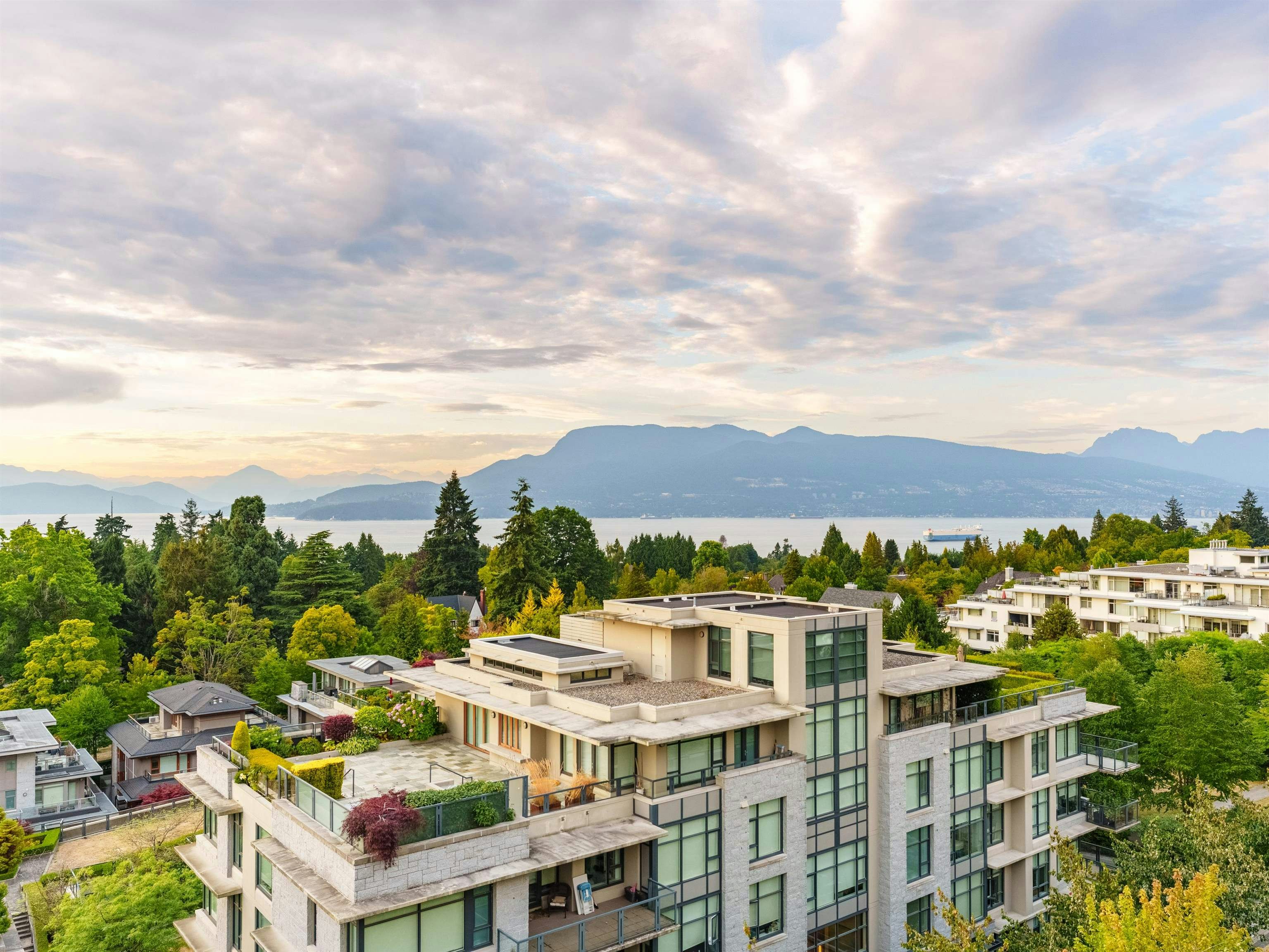 602-6080 Iona Drive, Vancouver, BC, V6T 0A4 - 25