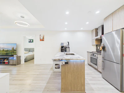 102-10788 No. 5 Road - 2