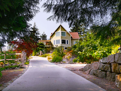 5575 Curran Road - 2