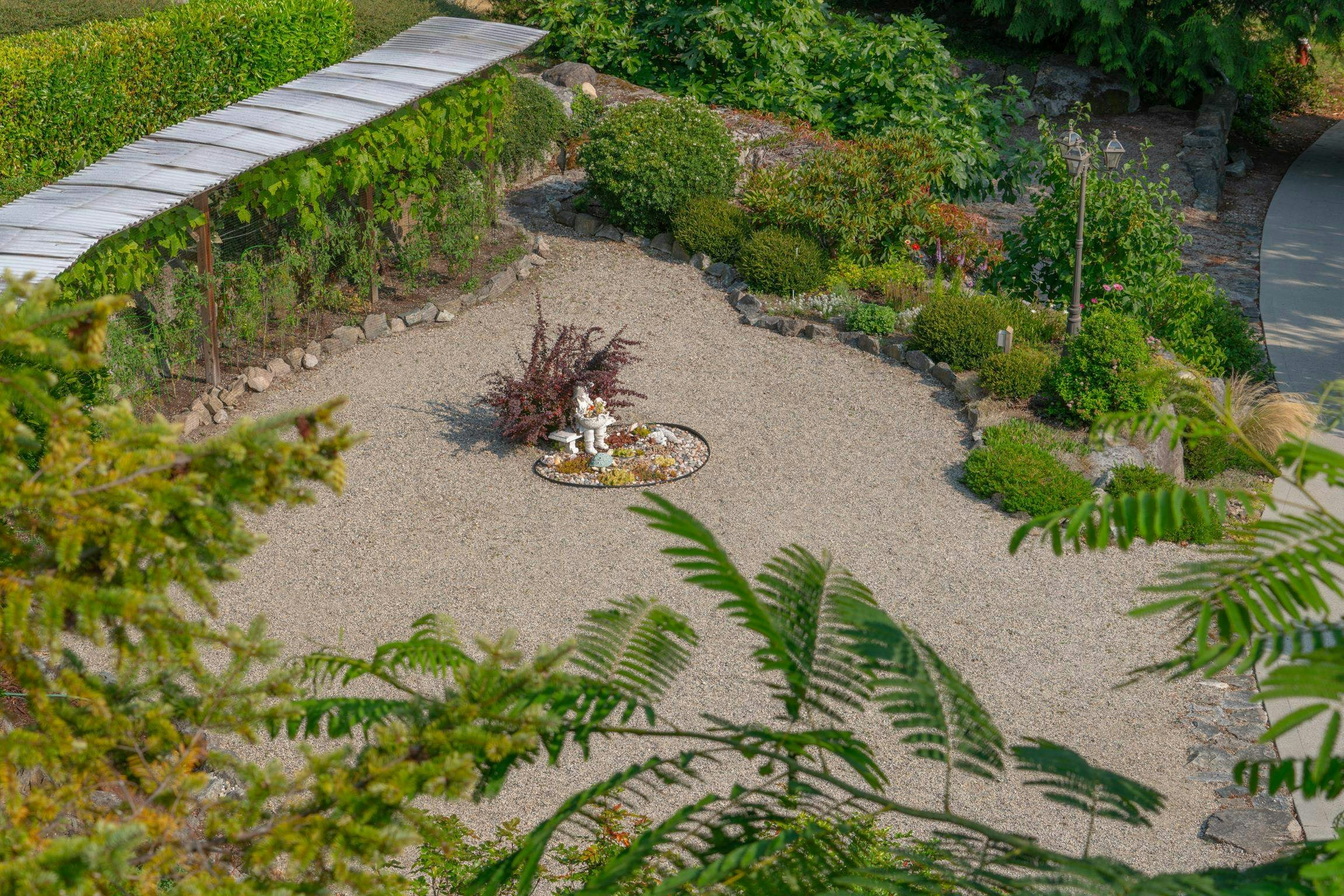 5575 Curran Road, Halfmoon Bay, BC, V7Z 1B4 - 29