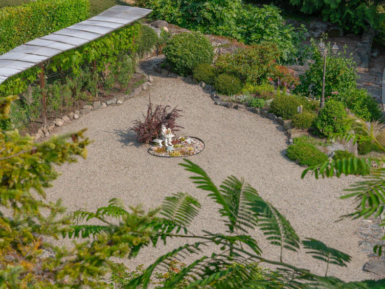 5575 Curran Road, Halfmoon Bay, BC, V7Z 1B4 - 29