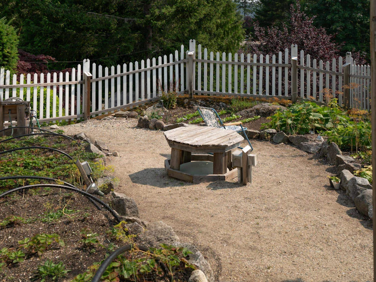 5575 Curran Road, Halfmoon Bay, BC, V7Z 1B4 - 31