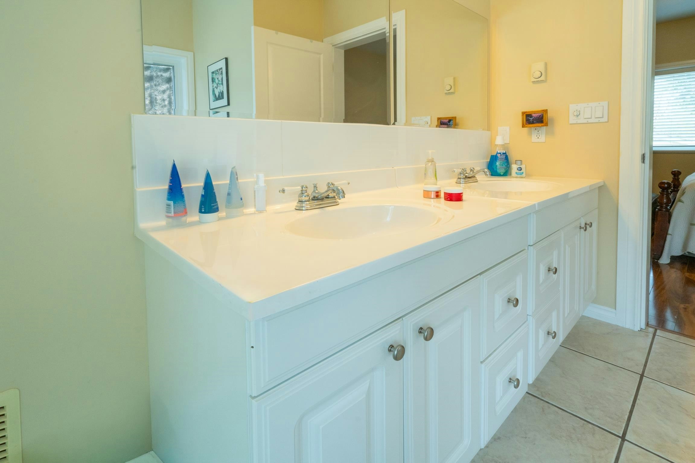 5575 Curran Road, Halfmoon Bay, BC, V7Z 1B4 - 11