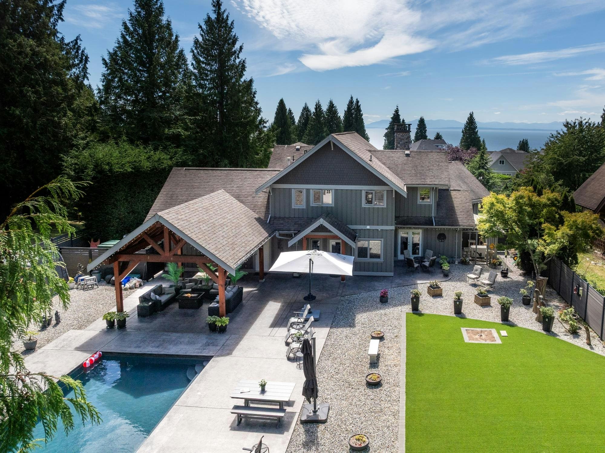 1474 Vernon Drive, Gibsons, BC, V0N 1V5