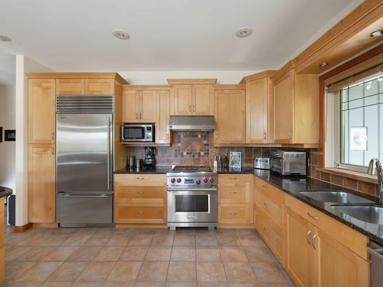 1474 Vernon Drive, Gibsons, BC, V0N 1V5 - 14