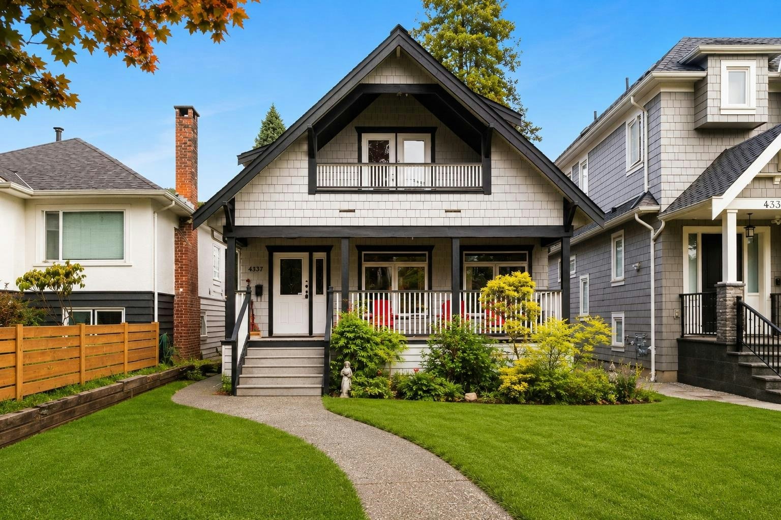 4337 W 15th Avenue, Vancouver, BC, V6R 3A9