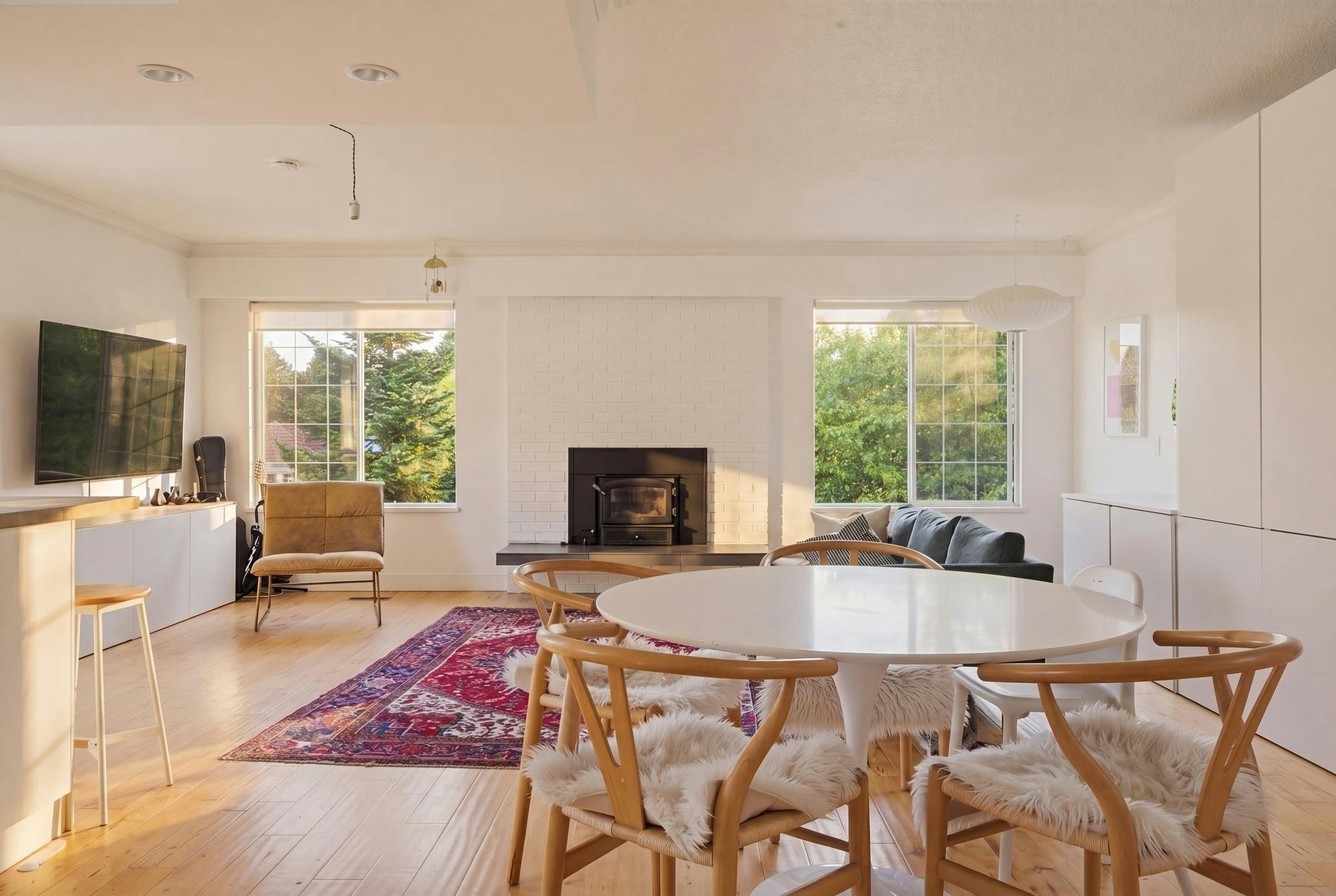 2554 E 7th Avenue - 3