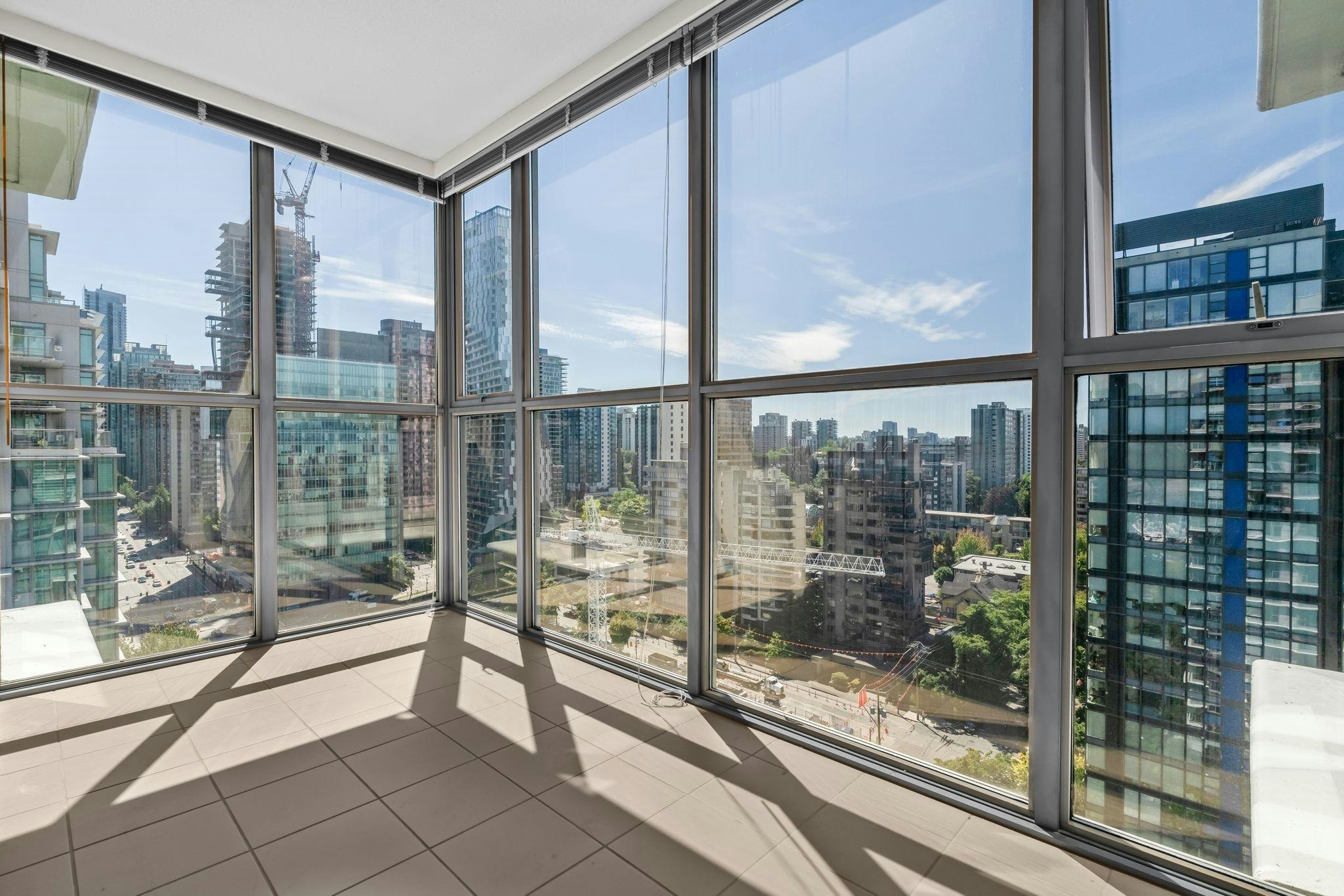 1803-1710 Bayshore Drive, Vancouver, BC, V6G 3G4 - 11