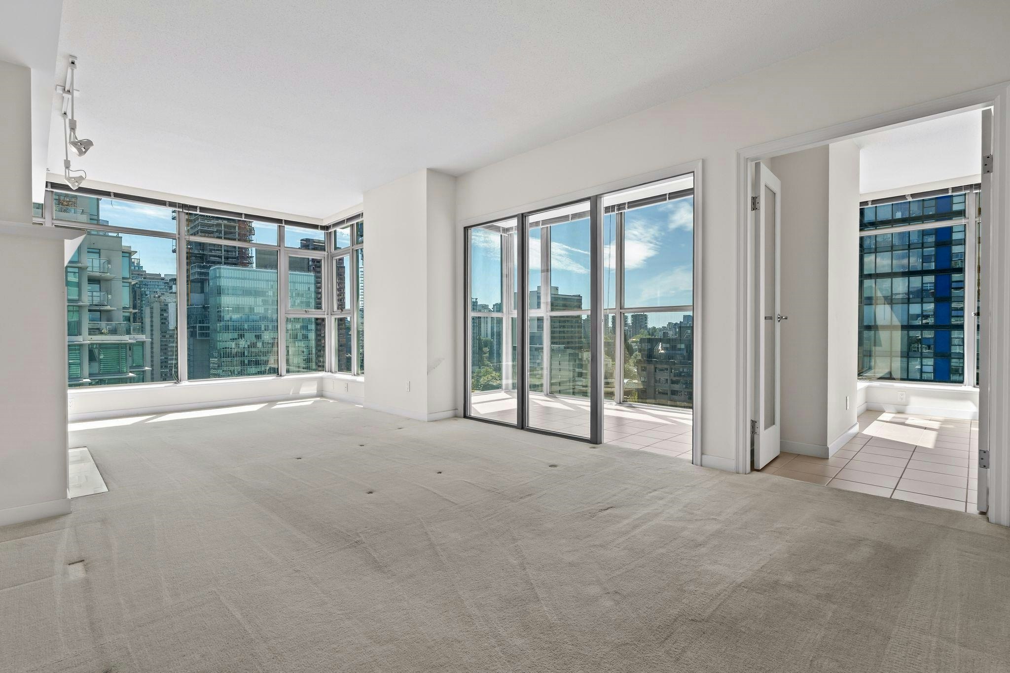 1803-1710 Bayshore Drive, Vancouver, BC, V6G 3G4 - 7