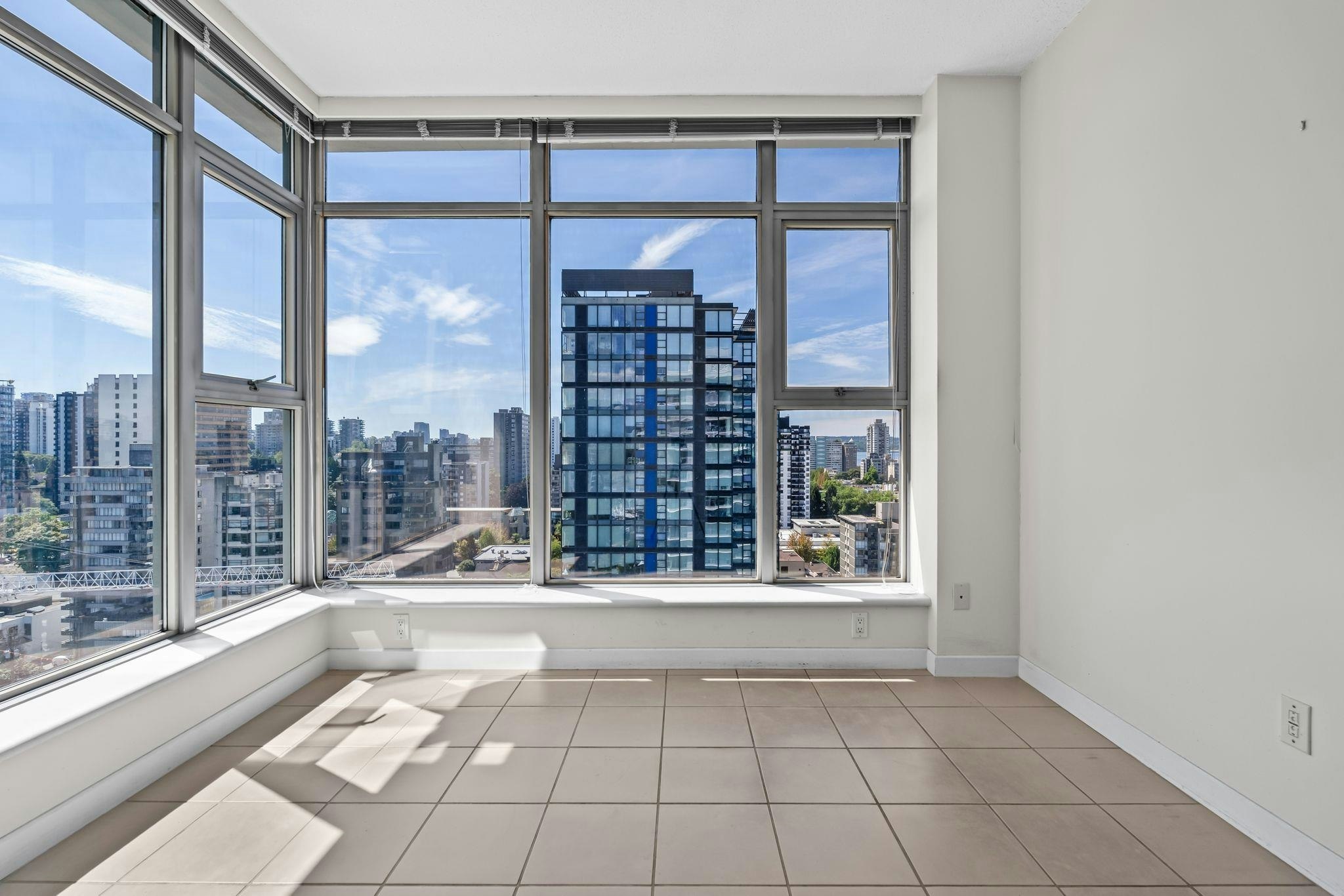 1803-1710 Bayshore Drive, Vancouver, BC, V6G 3G4 - 13