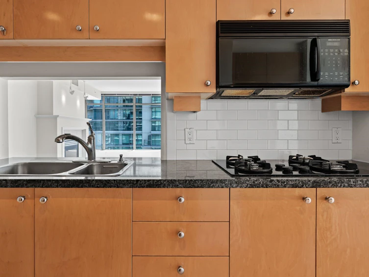 1803-1710 Bayshore Drive, Vancouver, BC, V6G 3G4 - 3