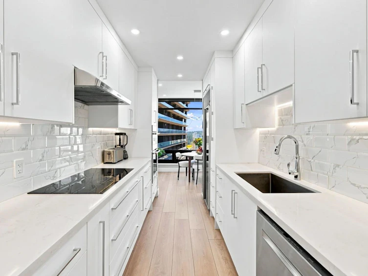 15C-1500 Alberni Street, Vancouver, BC, V6G 3C9 - 14