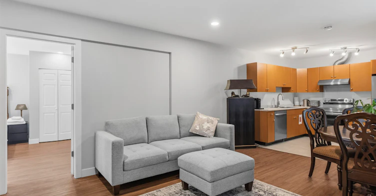 Basement-4225 Evergreen Avenue, West Vancouver, BC, V7V 1H2 - 3