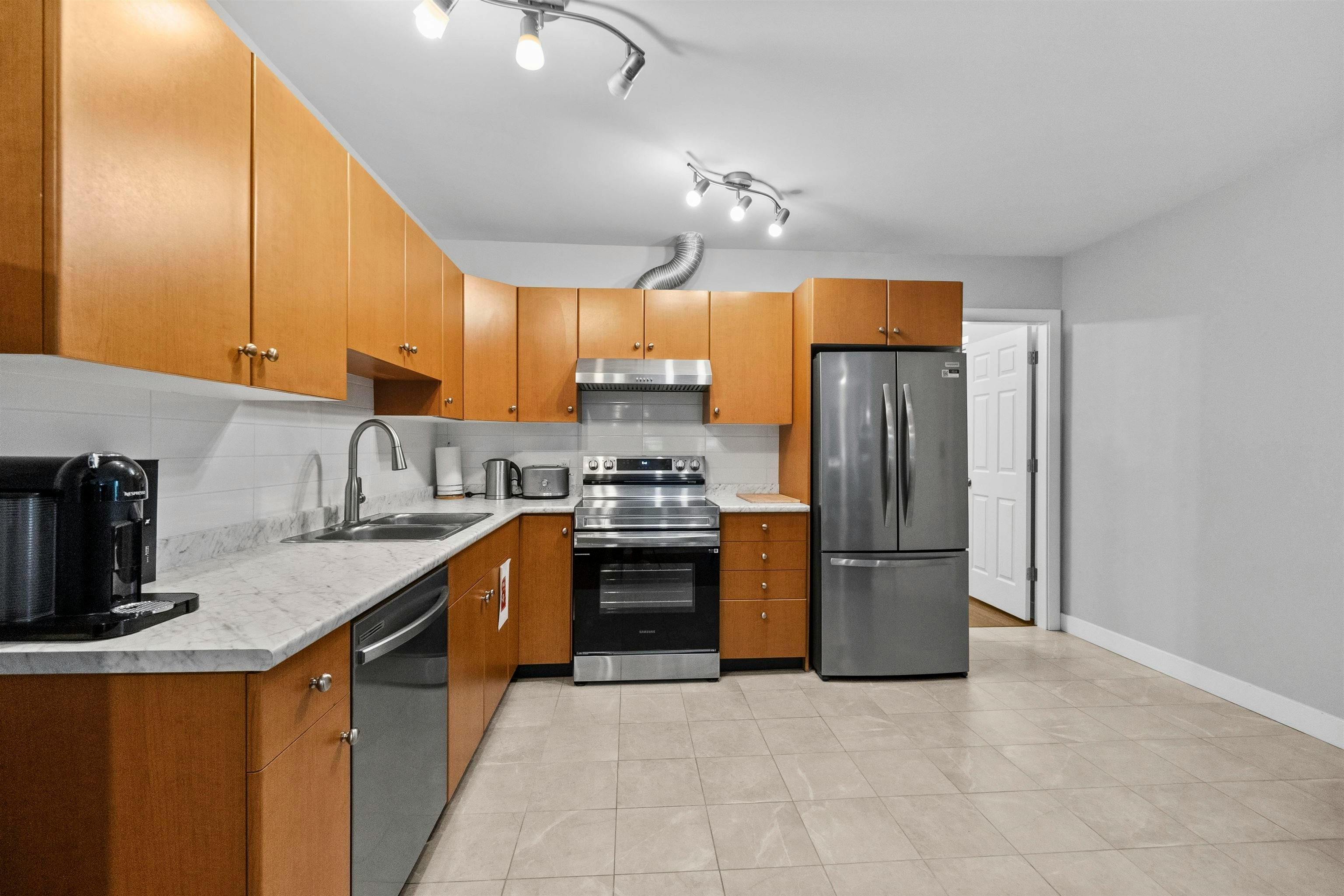 Basement-4225 Evergreen Avenue, West Vancouver, BC, V7V 1H2 - 7