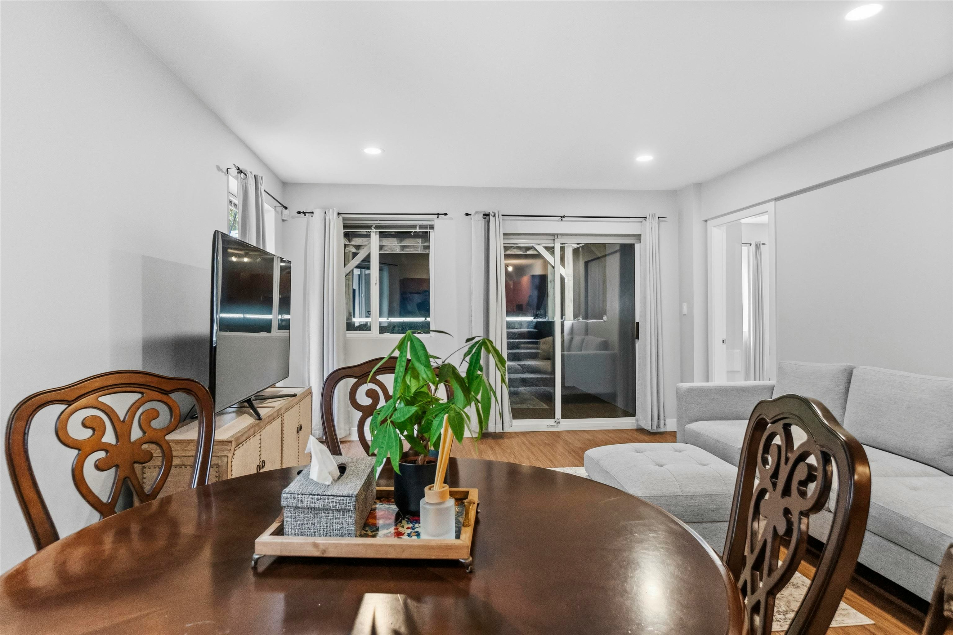 Basement-4225 Evergreen Avenue, West Vancouver, BC, V7V 1H2 - 4