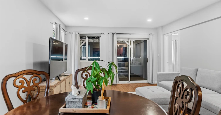 Basement-4225 Evergreen Avenue, West Vancouver, BC, V7V 1H2 - 4