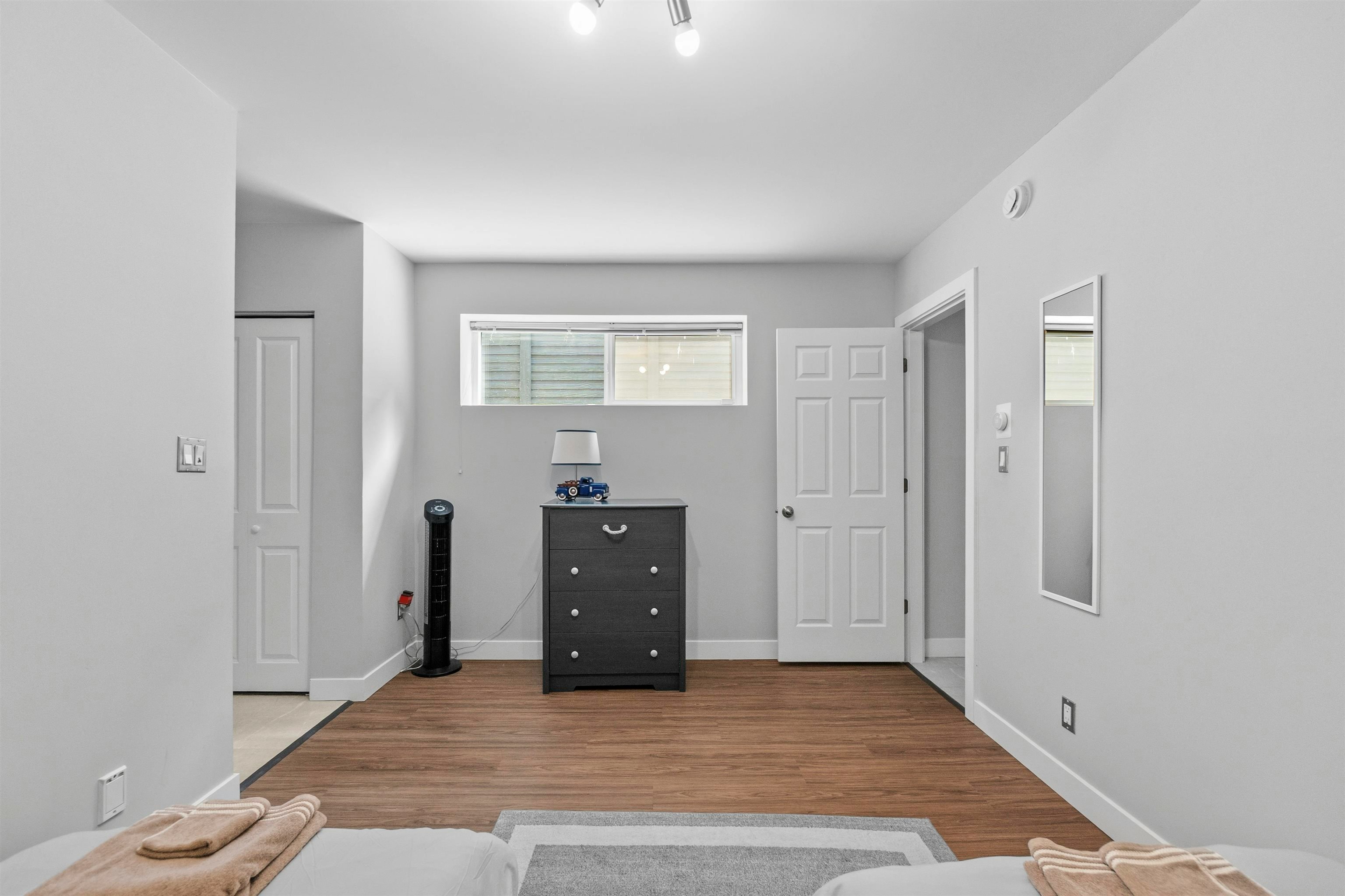 Basement-4225 Evergreen Avenue, West Vancouver, BC, V7V 1H2 - 16