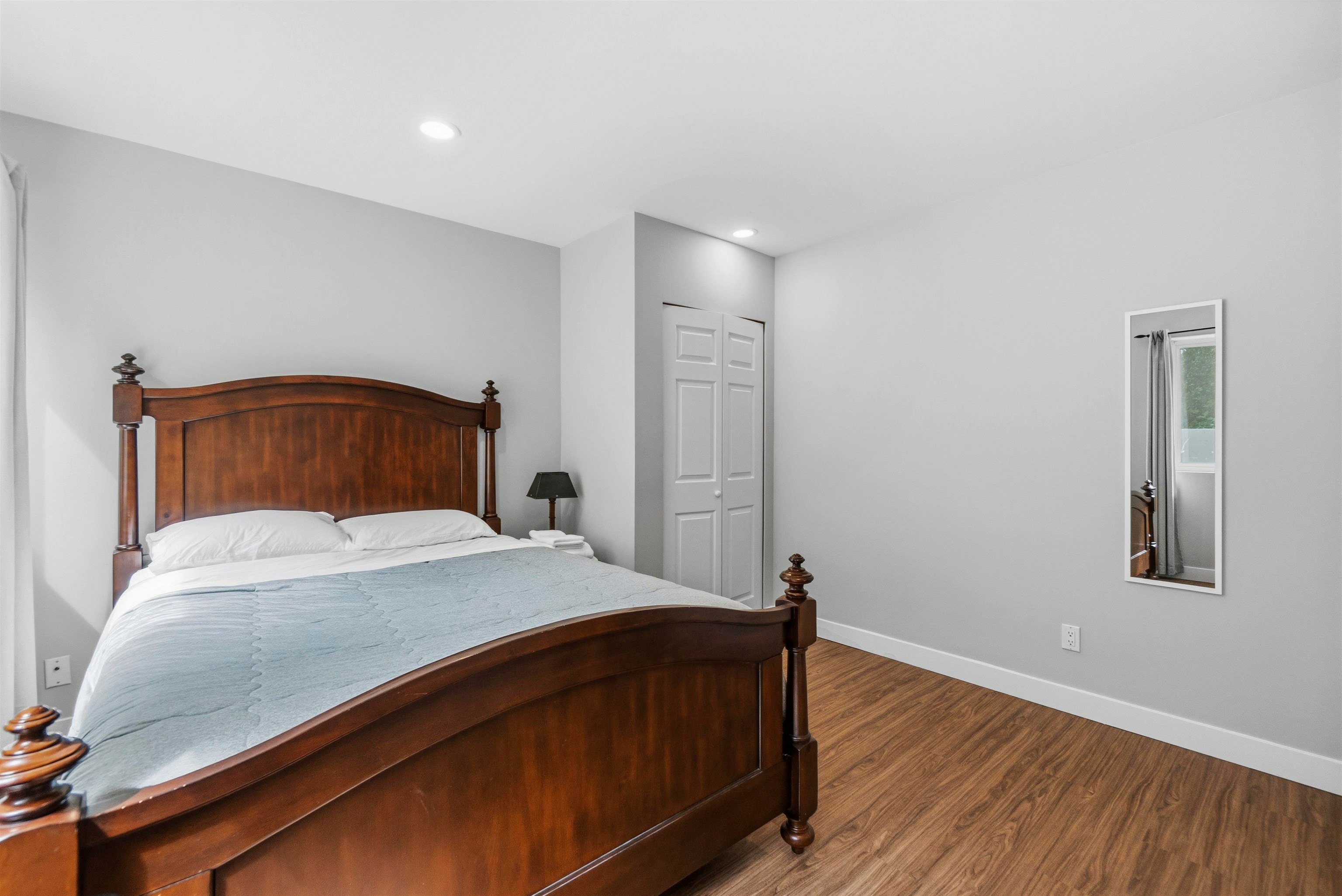 Basement-4225 Evergreen Avenue, West Vancouver, BC, V7V 1H2 - 12