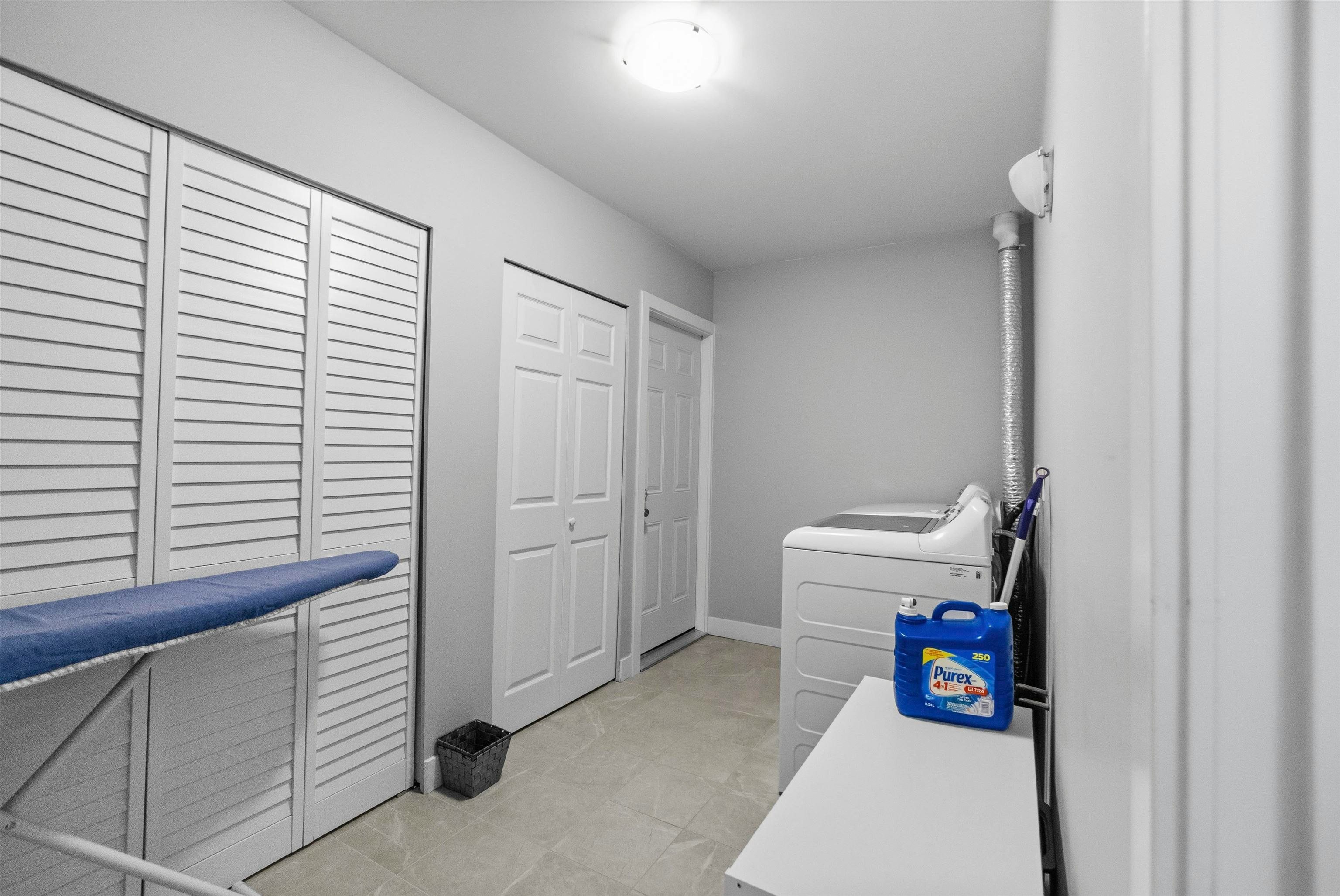 Basement-4225 Evergreen Avenue, West Vancouver, BC, V7V 1H2 - 19