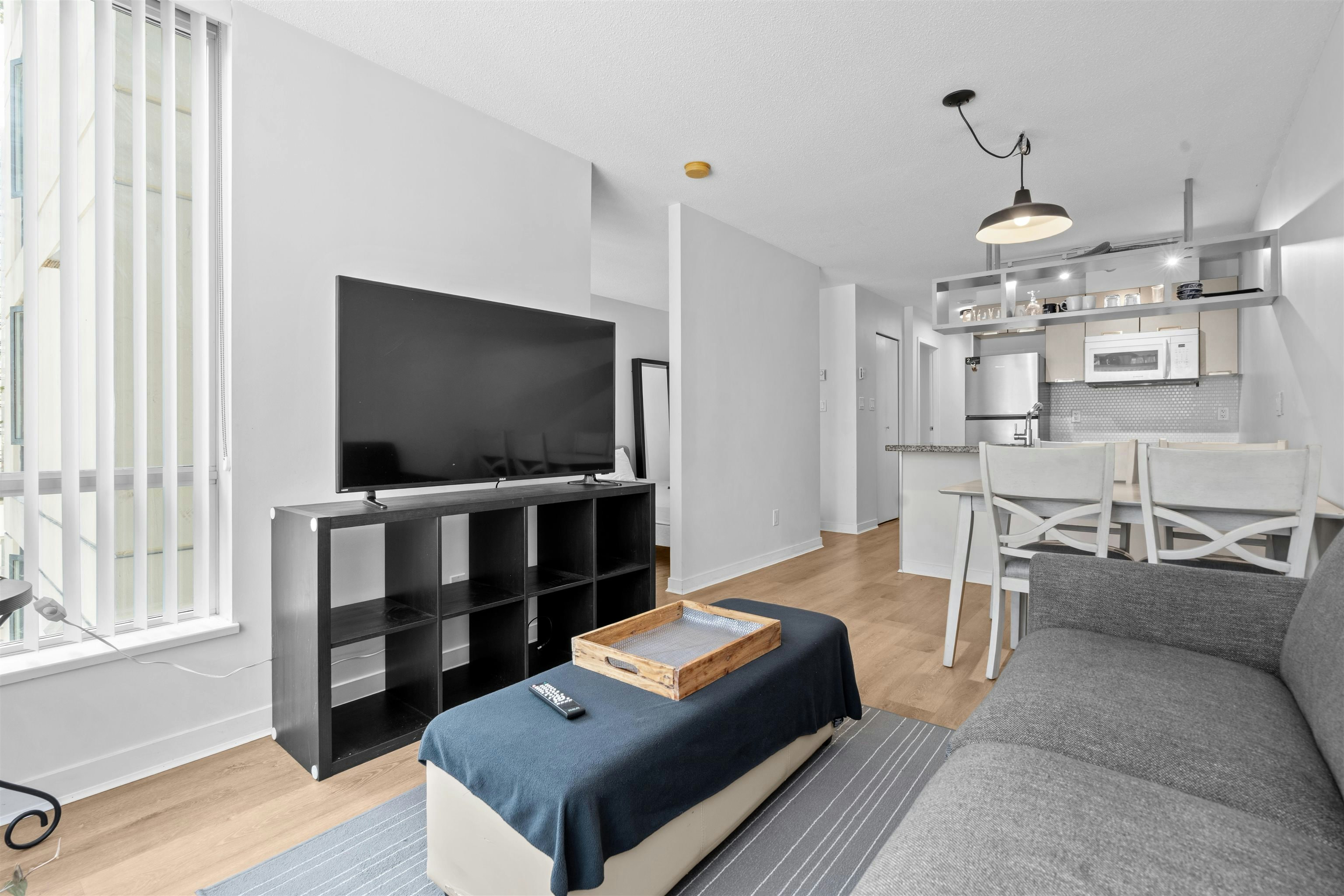 705-1082 Seymour Street, Vancouver, BC, V6B 1X9 - 14
