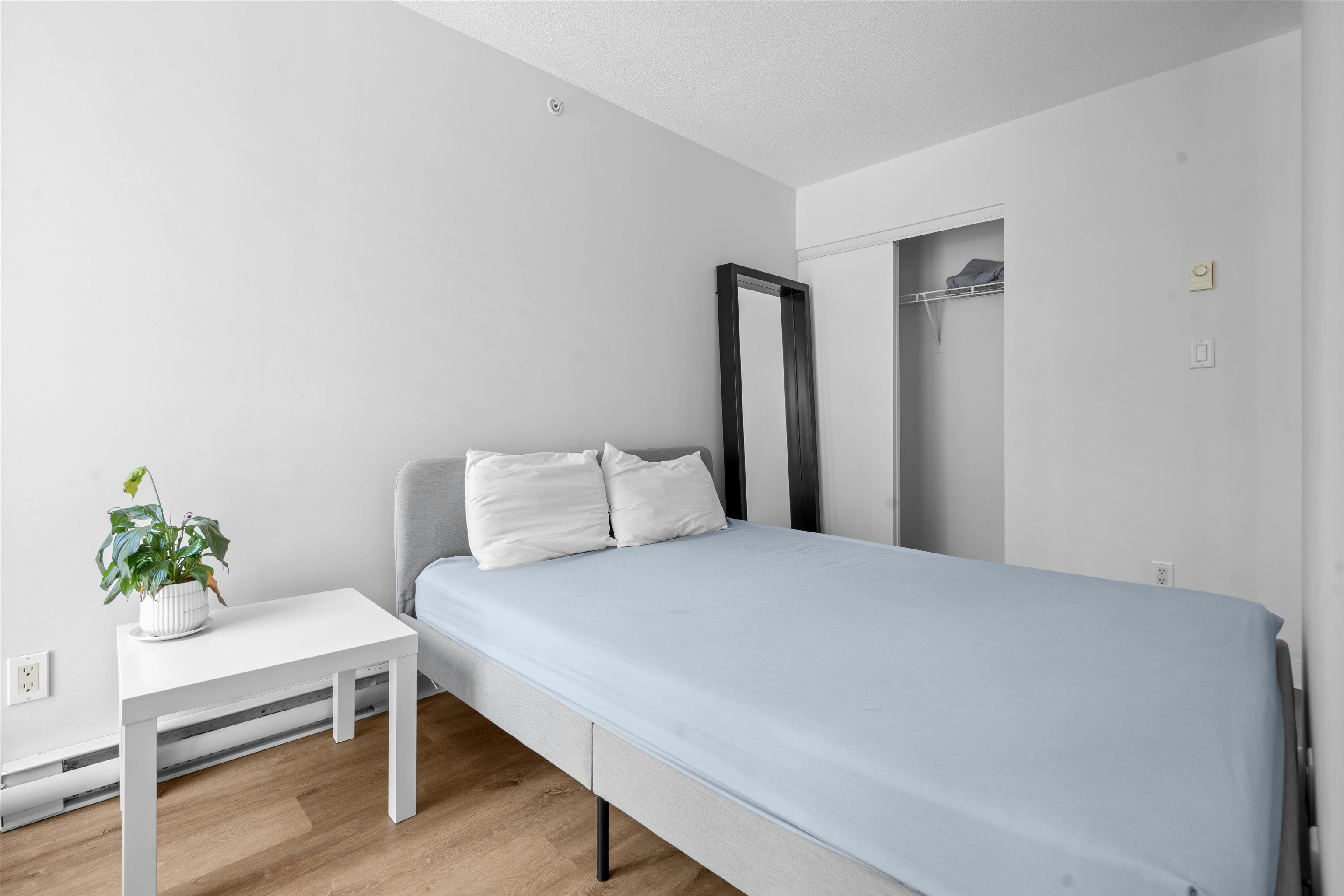 705-1082 Seymour Street, Vancouver, BC, V6B 1X9 - 12