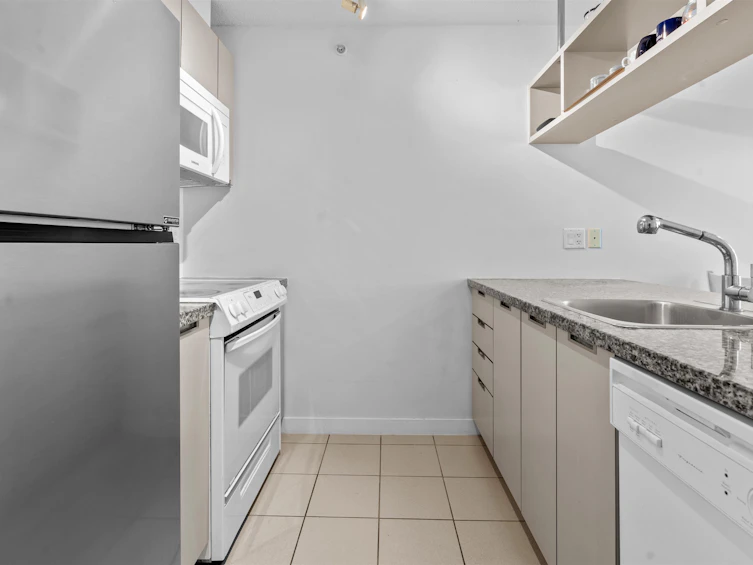 705-1082 Seymour Street, Vancouver, BC, V6B 1X9 - 9