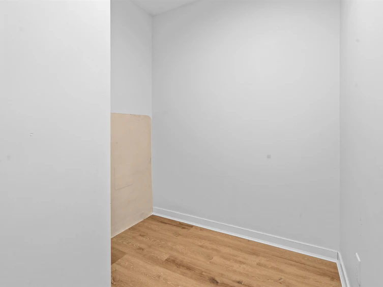 705-1082 Seymour Street, Vancouver, BC, V6B 1X9 - 11