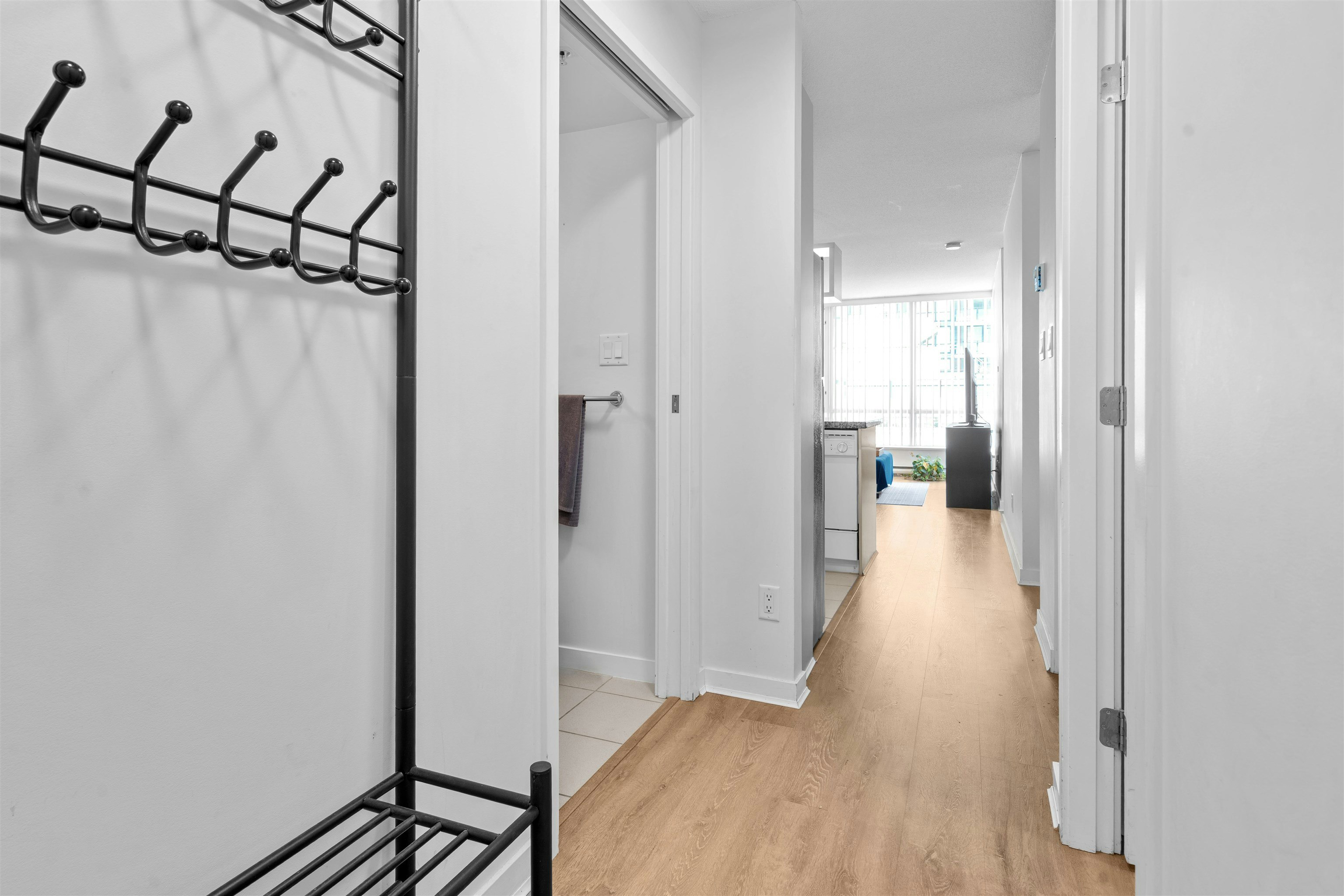 705-1082 Seymour Street, Vancouver, BC, V6B 1X9 - 6