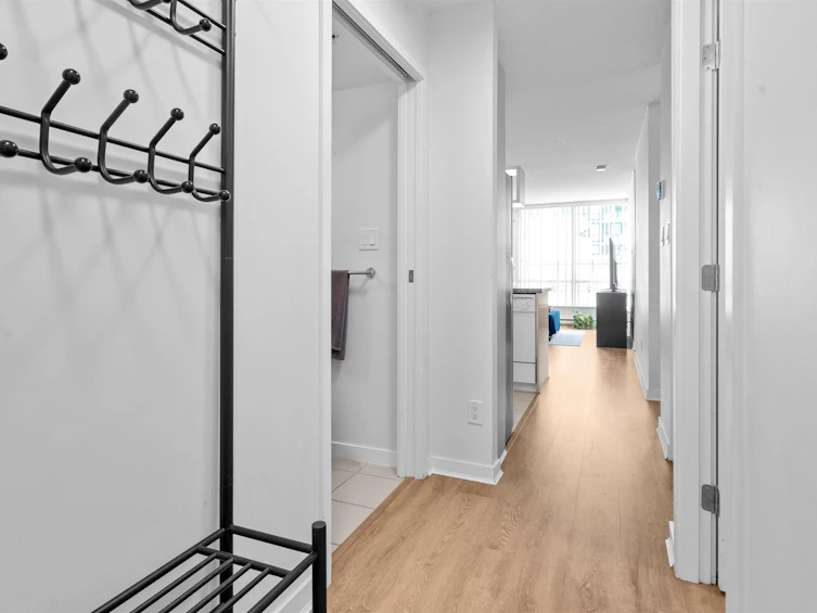 705-1082 Seymour Street, Vancouver, BC, V6B 1X9 - 6