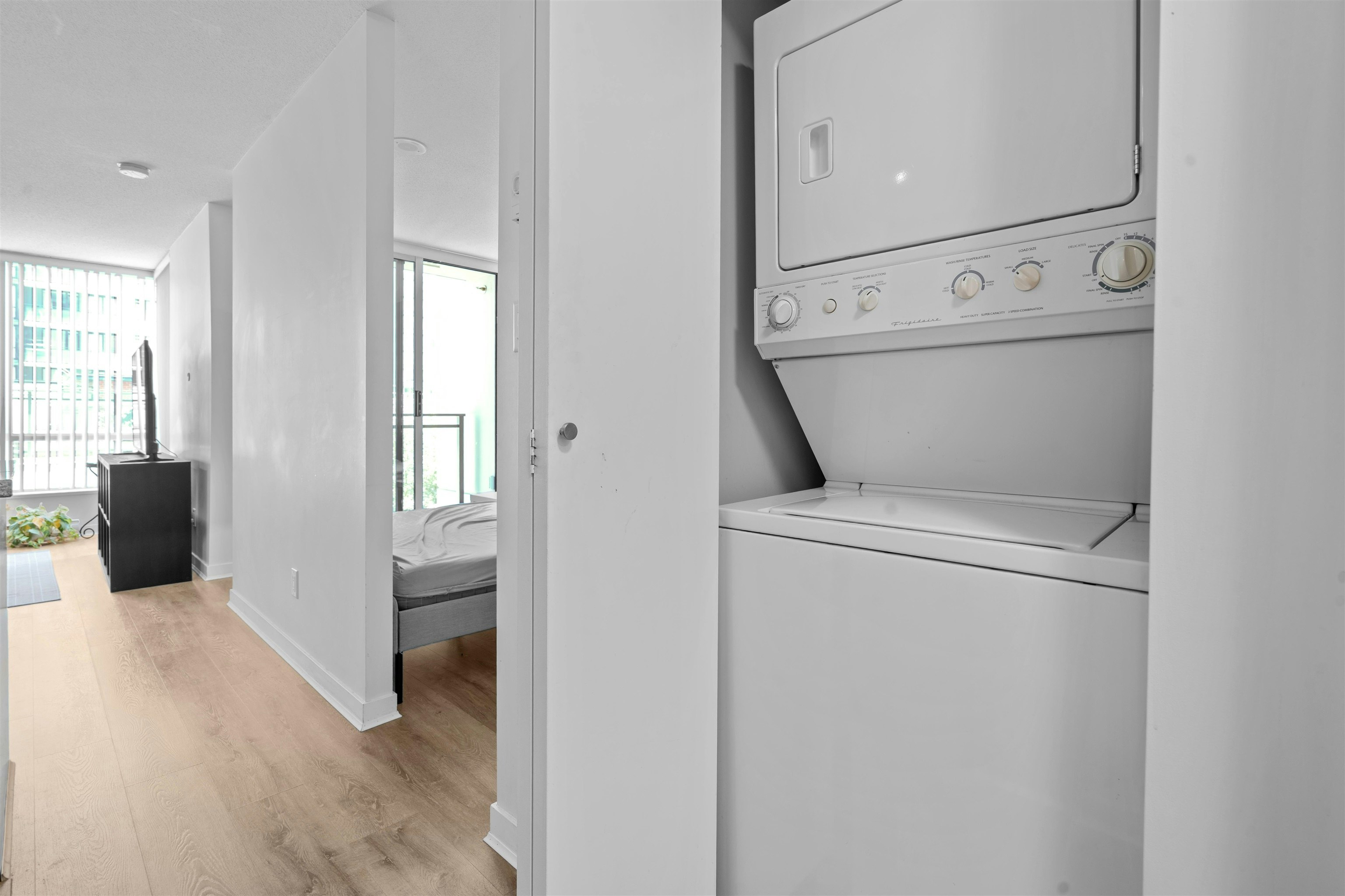 705-1082 Seymour Street, Vancouver, BC, V6B 1X9 - 7