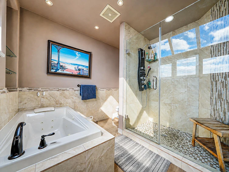 1246 Oxford Street, Surrey, BC, V4B 5G8 - 29