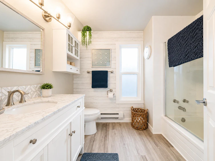 1246 Oxford Street, Surrey, BC, V4B 5G8 - 27