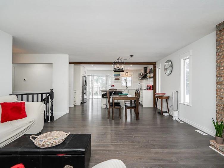 6074 188 Street, Surrey, BC, V3S 7V9 - 9