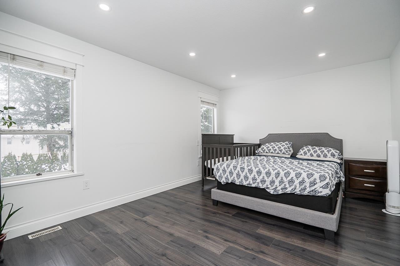 6074 188 Street, Surrey, BC, V3S 7V9 - 17