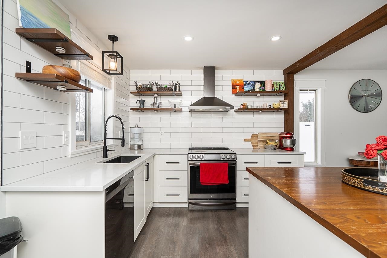 6074 188 Street, Surrey, BC, V3S 7V9 - 14