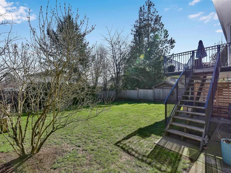 6074 188 Street, Surrey, BC, V3S 7V9 - 36