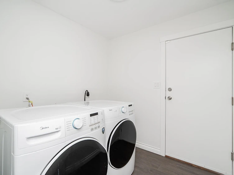 6074 188 Street, Surrey, BC, V3S 7V9 - 33