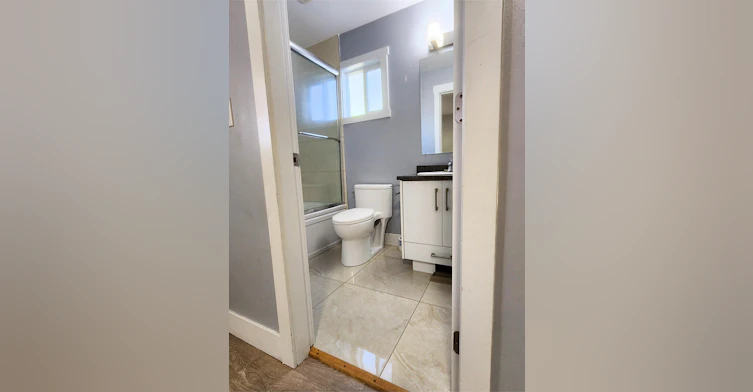 9402 Prince Charles Boulevard, Surrey, BC, V3V 1S6 - 11