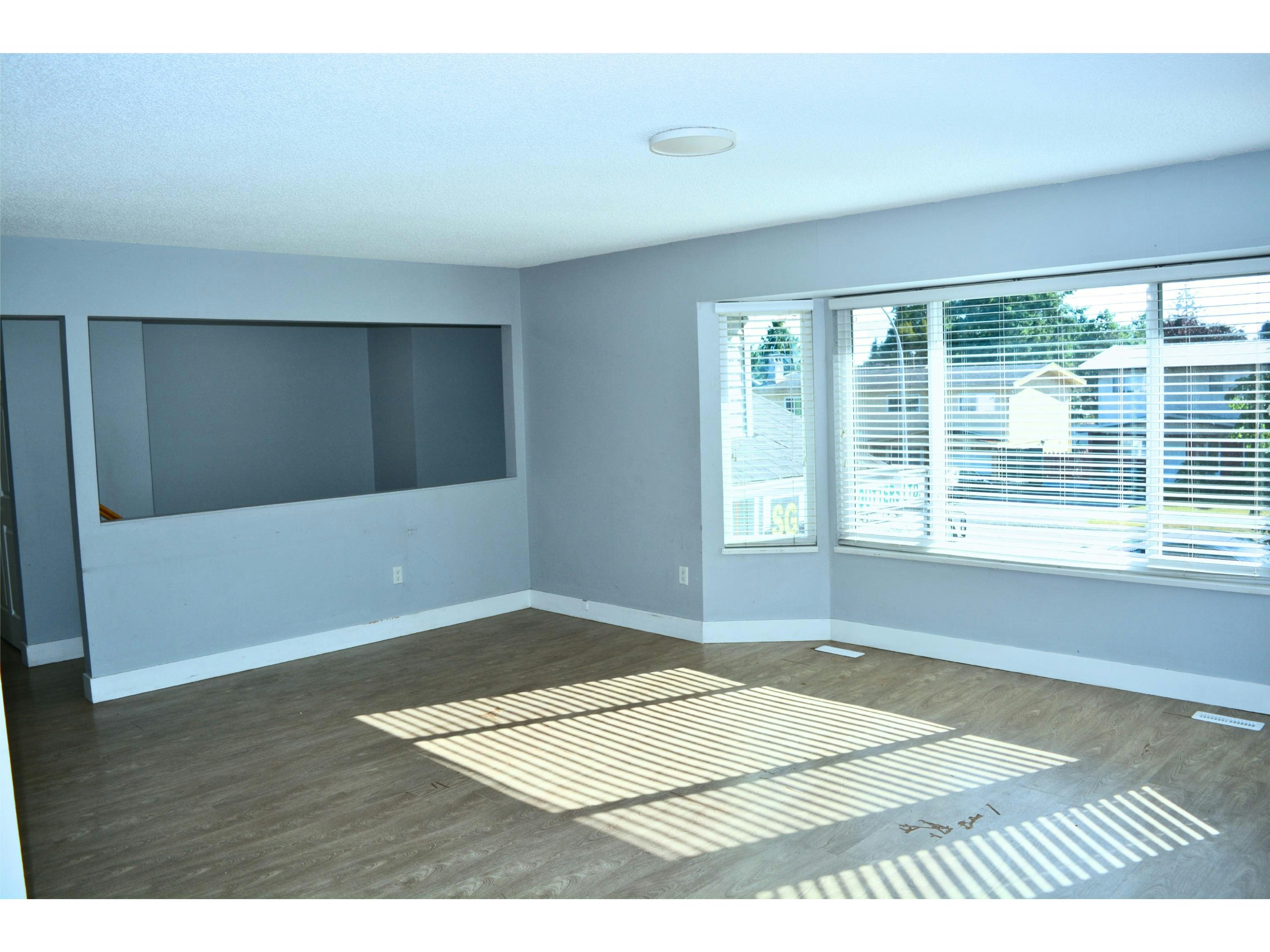 9402 Prince Charles Boulevard, Surrey, BC, V3V 1S6 - 5