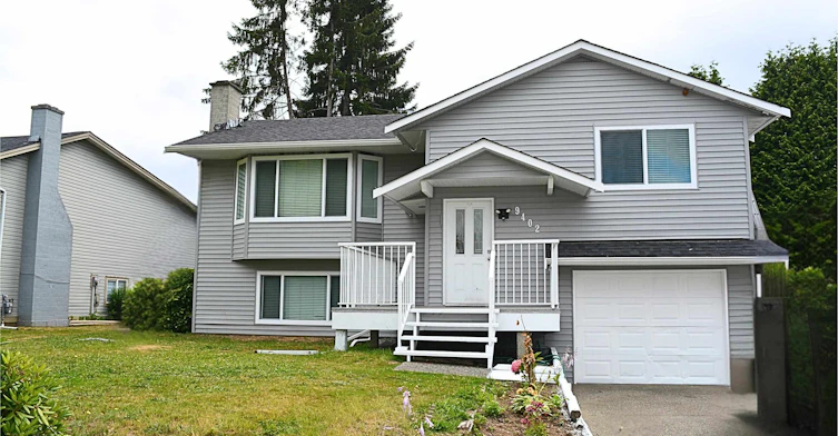 9402 Prince Charles Boulevard, Surrey, BC, V3V 1S6