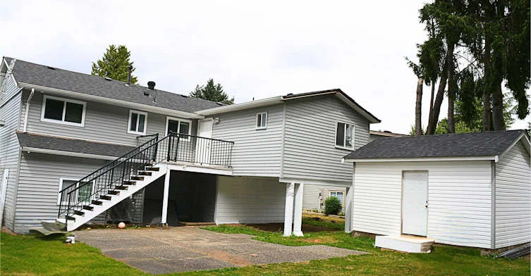 9402 Prince Charles Boulevard, Surrey, BC, V3V 1S6 - 16