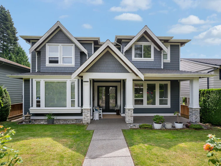 13632 Blackburn Avenue, Surrey, BC, V4B 2Y8