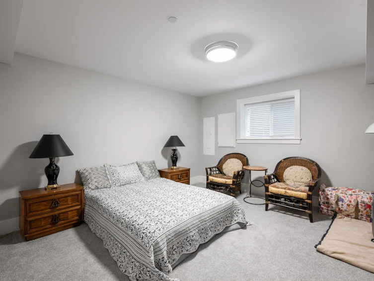 13632 Blackburn Avenue, Surrey, BC, V4B 2Y8 - 30