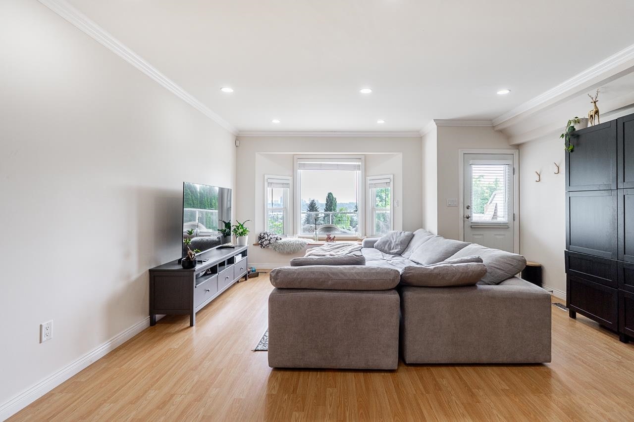 1124 Rochester Avenue, Coquitlam, BC, V3K 2X4 - 17
